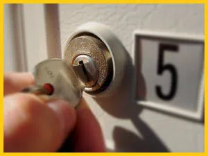 Miami Affordable Locksmith Miami, FL 305-744-5504 - 23-9